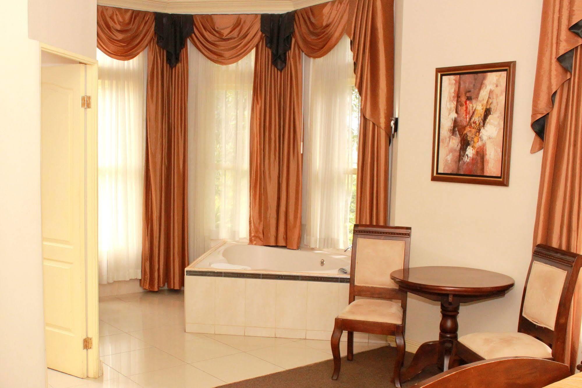 Sportsmens Lodge - Gentlemen'S Club (Adults Only) ซานโฮเซ ภายนอก รูปภาพ